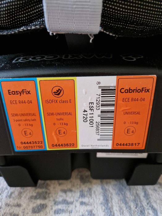 Vând sistem Isofix pentru scaun auto