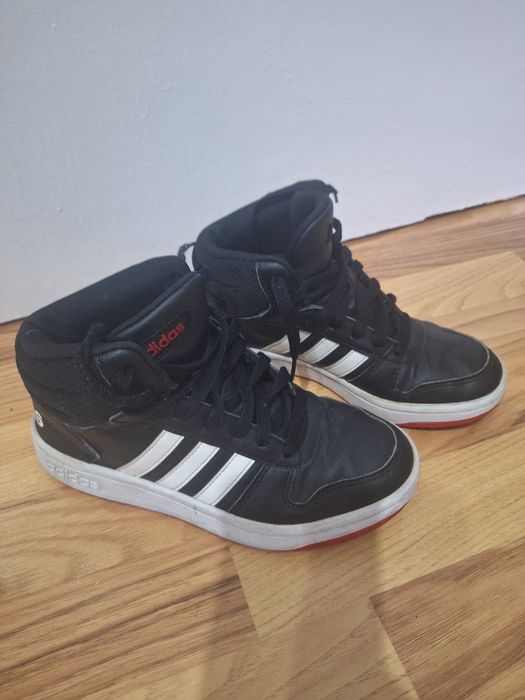 Adidas , marimea 36, stare perfecta, pret 95 lei