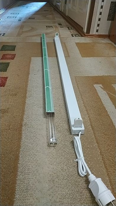 Ультрафиолетовая кварцевая лампа комплекте и отдельно  (бактерицидная)