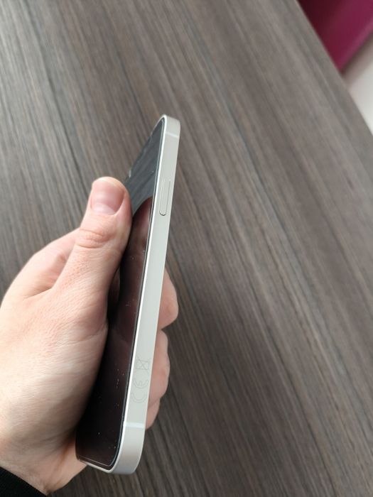 iPhone 12 64GB White Impecabil 91% + Cadou