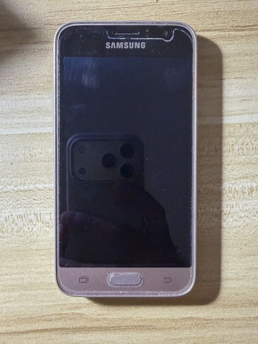 Samsung galaxy j1