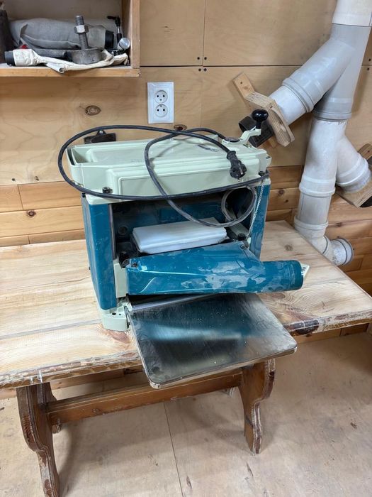 Рейсмус, Makita 2012NB