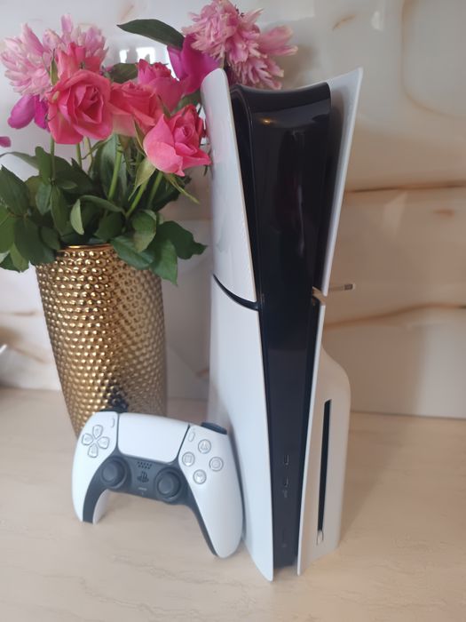 Ps5/Playstation 5 Slim Disc Edition 4K/8K/120 FPS 1TB SSD cu+20 jocuri
