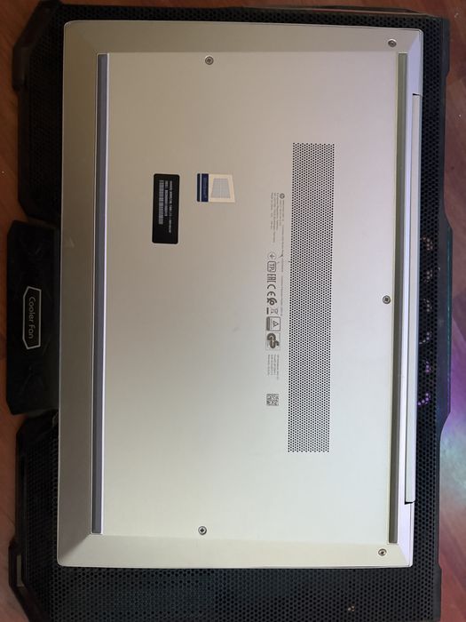 Laptop HP EliteBook L850