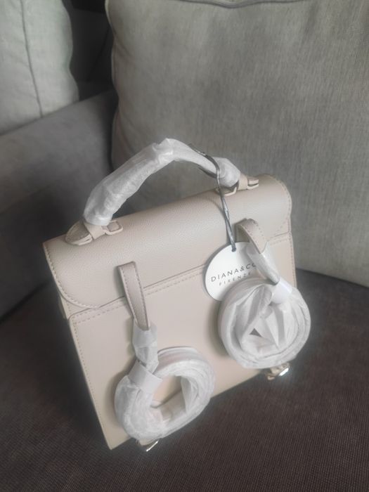 Rucsac bej cu imprimeu floral