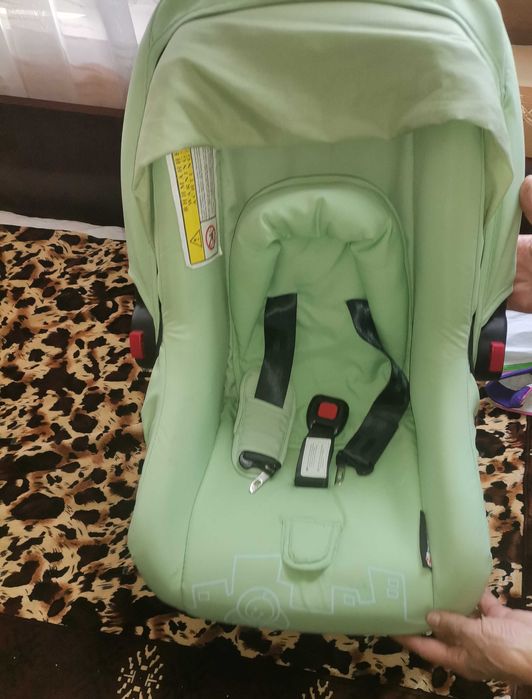 Бебешко столче за кола