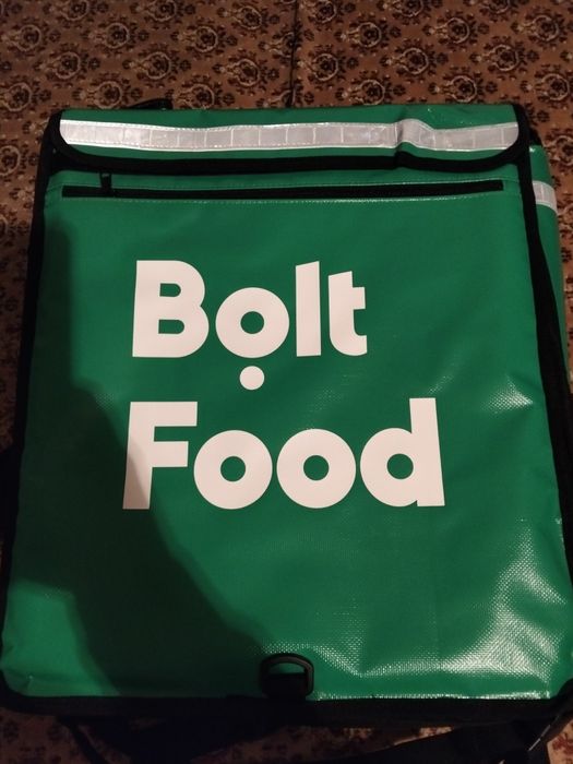 Vând geantă Bolt food