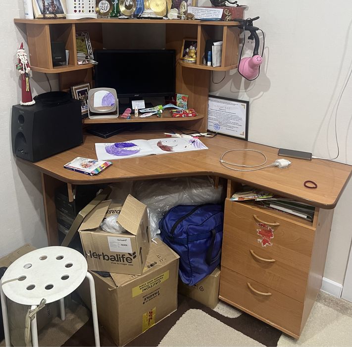 Столы Бесплатно  самовывоз