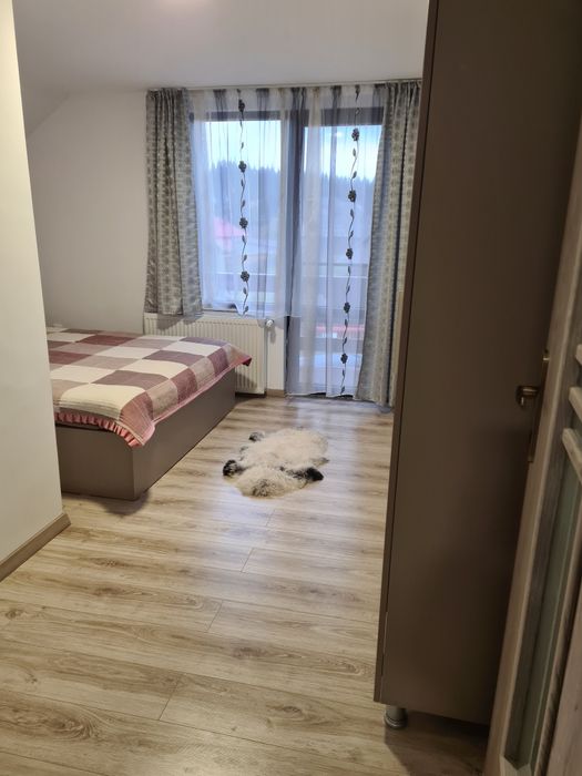 .Inchiriem doar pt familii!!Inchiriez cab