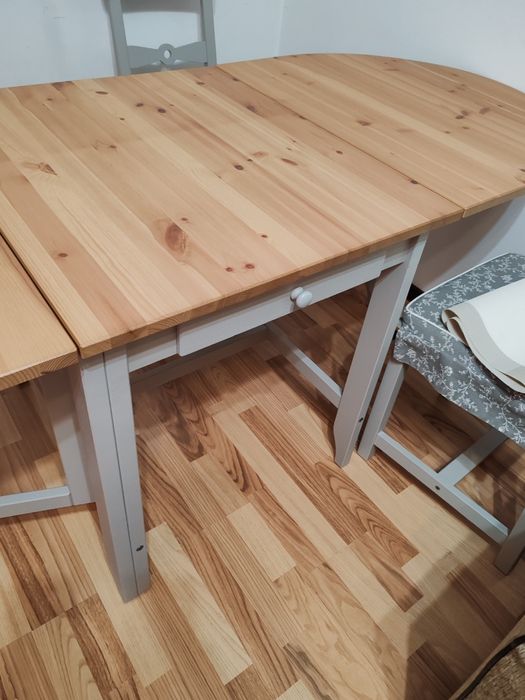 De vânzare mobilier mic