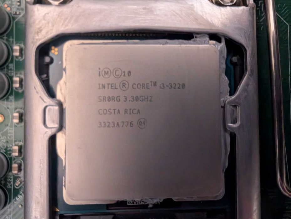 Hp compaq elite 8300. На запчасти