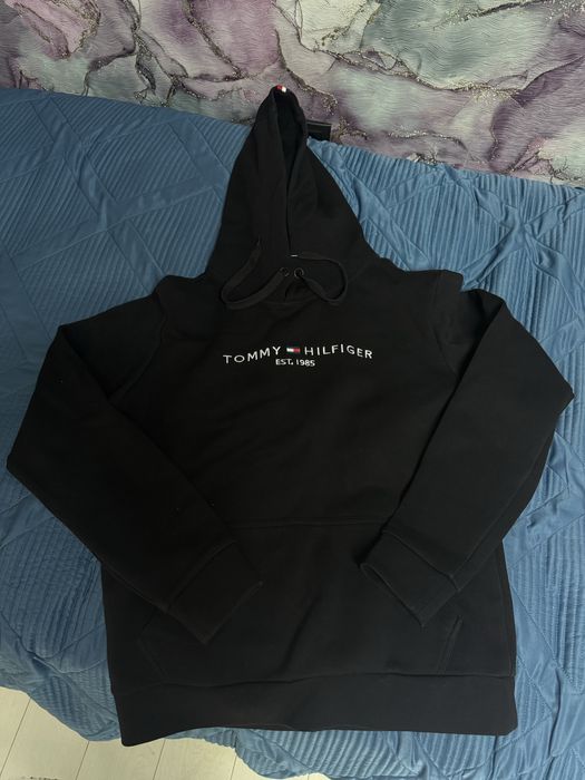 tommy hilfiger,размер L