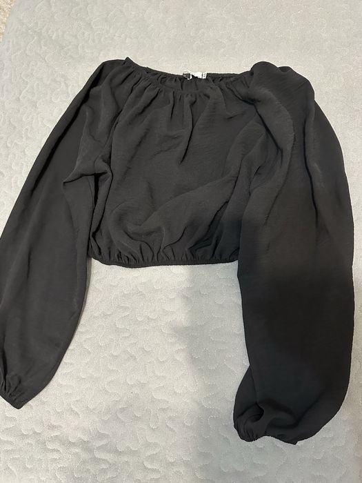 Отдам даром вещи на S-M