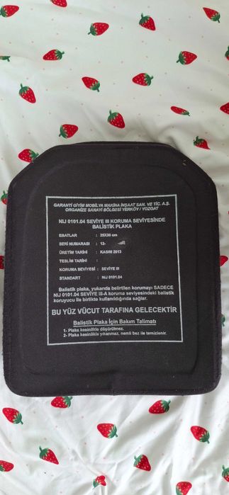 Тактическа жилетка + 2 бр бронеплочи Level III