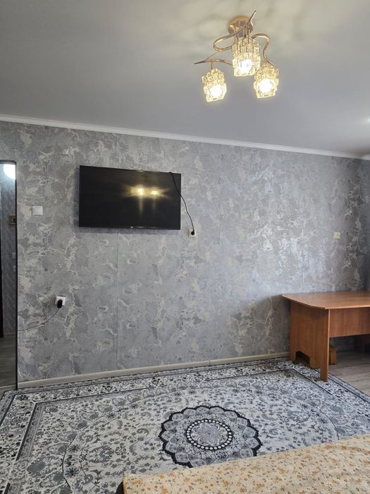 Продам 1 комнатную квартиру в центре