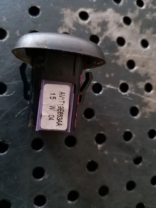 Senzor lumina ford focus 3 facelift av1t19e663aa