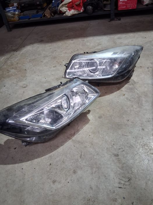 Vand faruri opel insignia