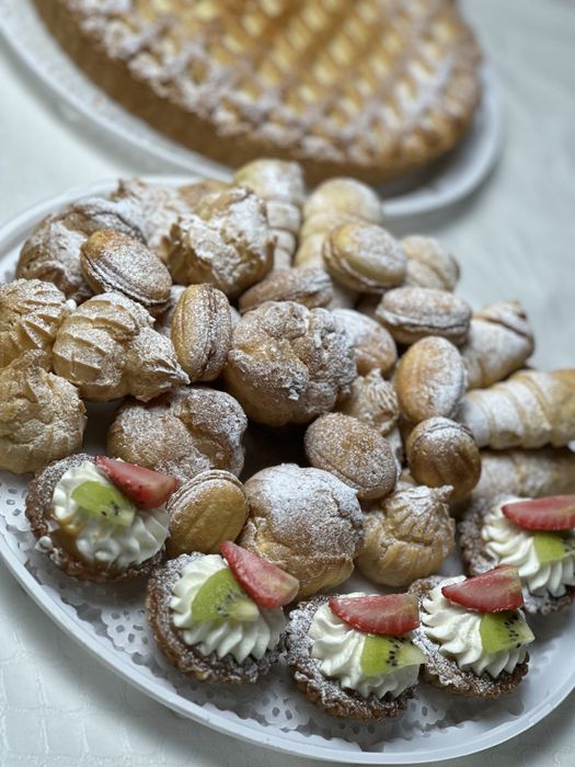 Пироги, чайный набор