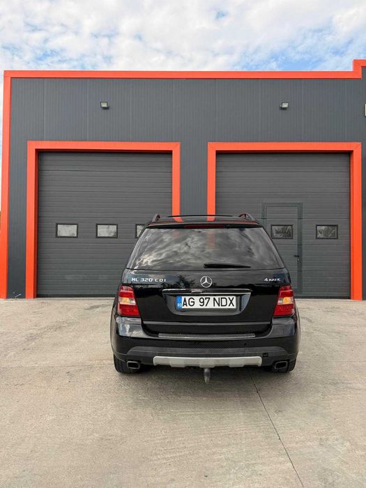 Mercedes Benz ML 350 CDI 3.0 V6 4MATIC |4x4|Cârlig 3.5T|Trapă|Jante 19