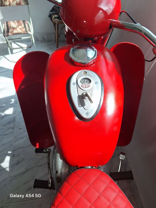 Ява 356 175кб   57г-въстановена с договор със собственика