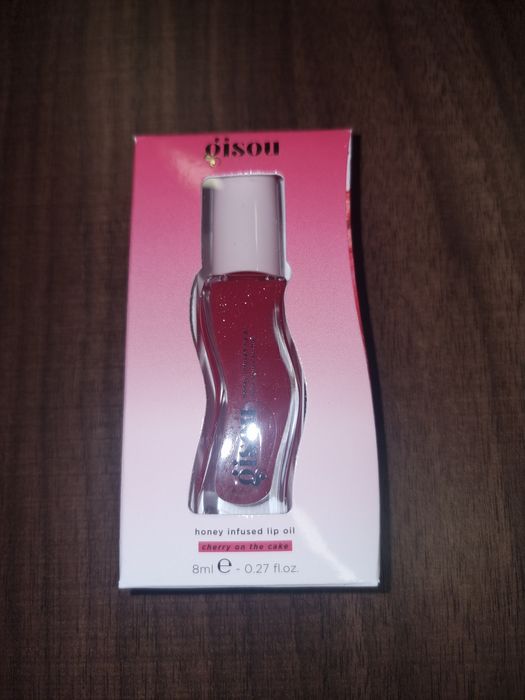 Различна козметика - декоративна и корейска