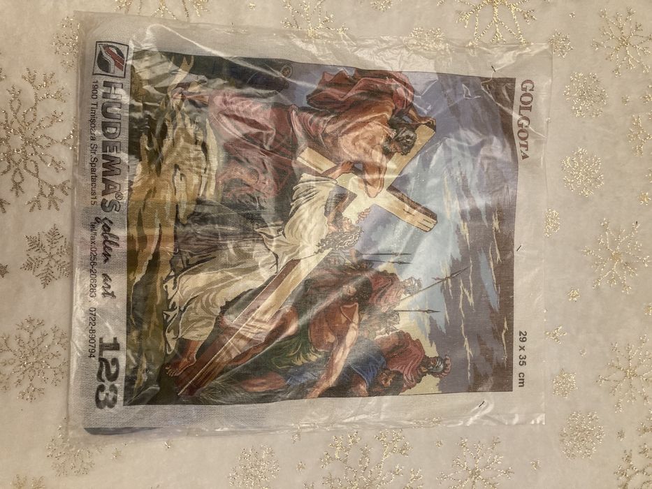 Superb!   Kit-uri pentru cusut goblen, diverse marimi si modele