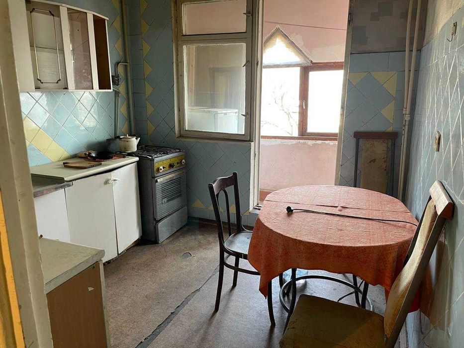 Продам 2/5/9 возле Пожарки. Ц6