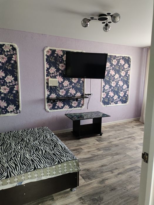 Понедельно 1 ком.