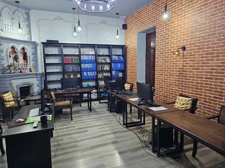 Сдаётся часть помещения в центре Самарканда!