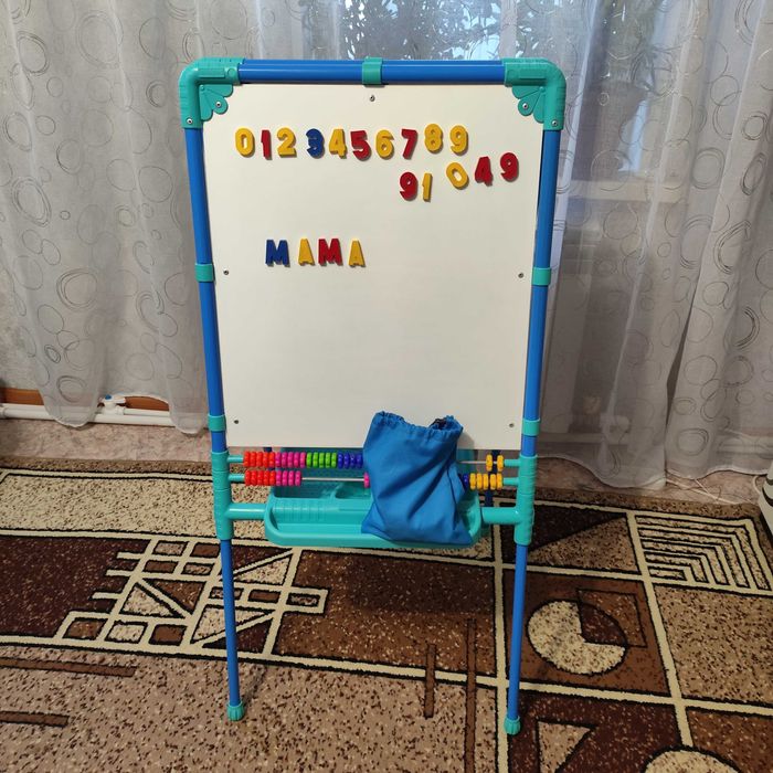 Растущий мольберт Nika Kids б/у