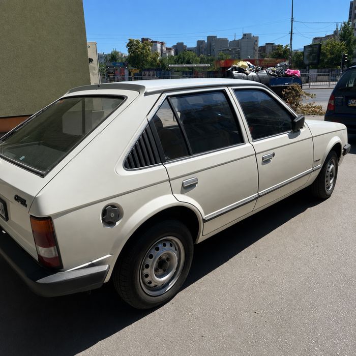 Opel Kadett 1.3S 79 000км