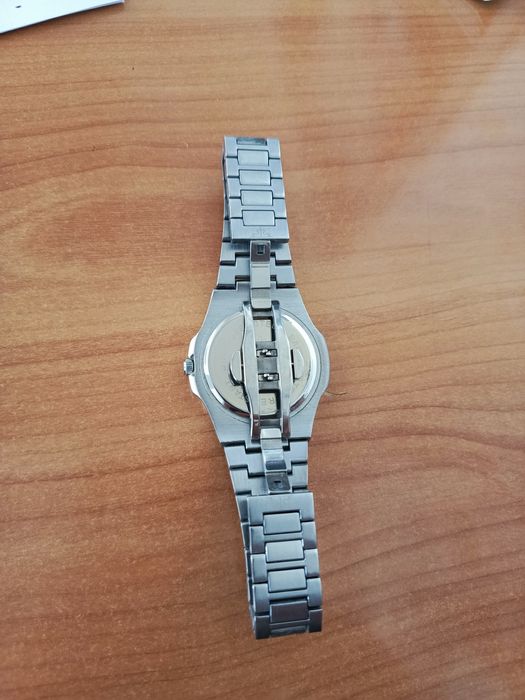 PATEK PHILIPPE Geneve Yangi 100%