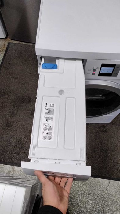 A++ Сушилня с термопомпа Bosch-Бош 7 кг SelfCleaning Condenser™