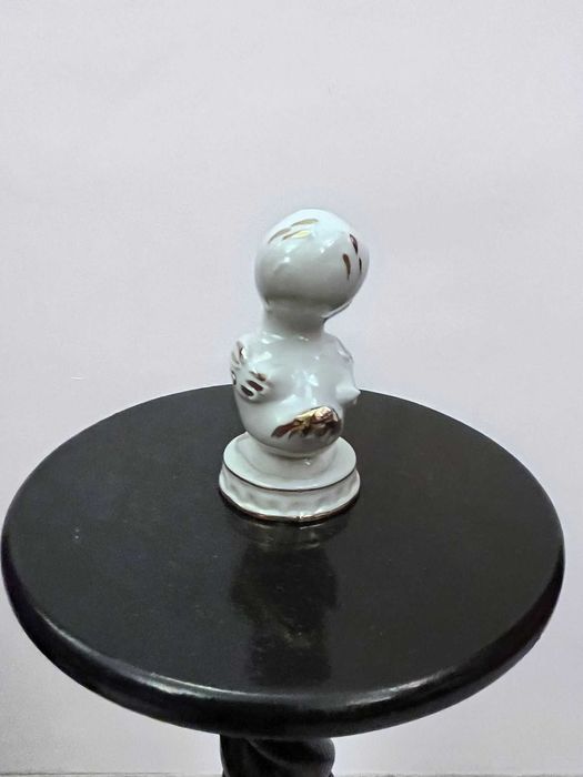 Figurina bibelou bibelouri portelan CAPODIMONTE, ochii cristal marcat