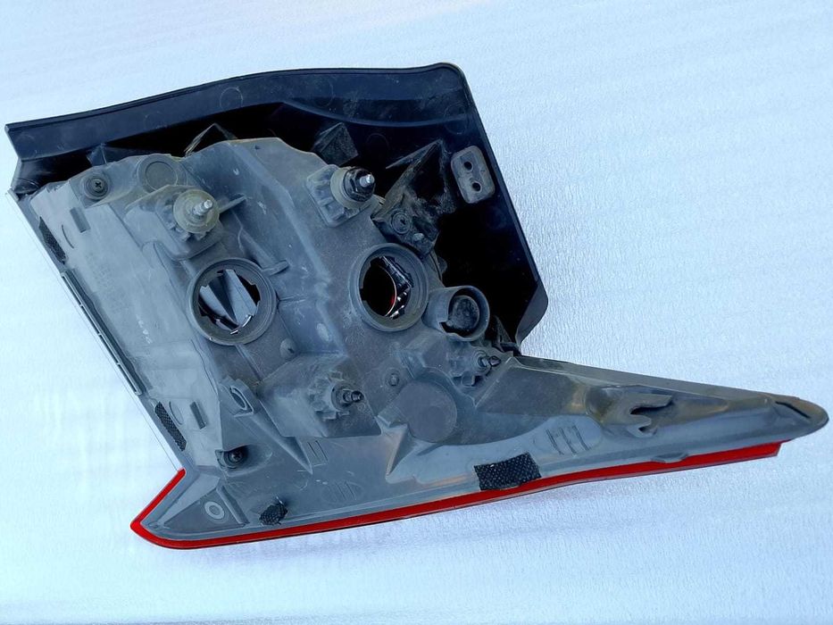 Фонарь  левый Hyundai Elantra