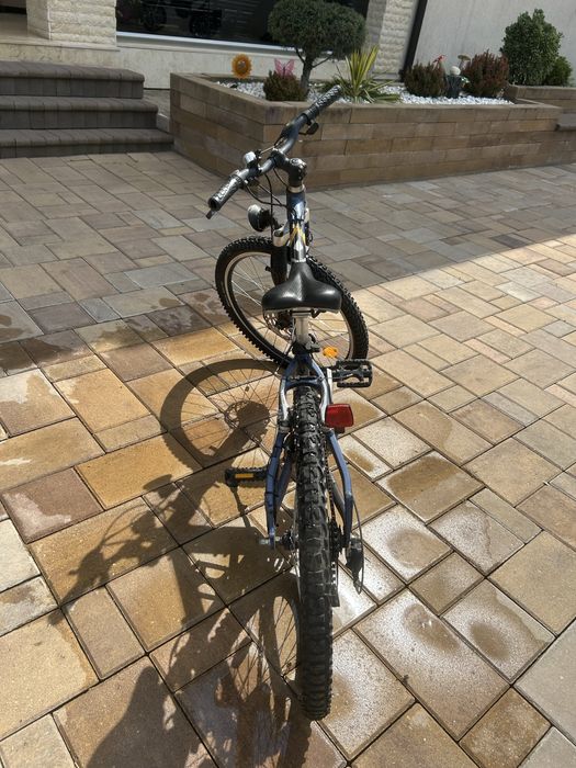 Vand bicicleta  in stare buna