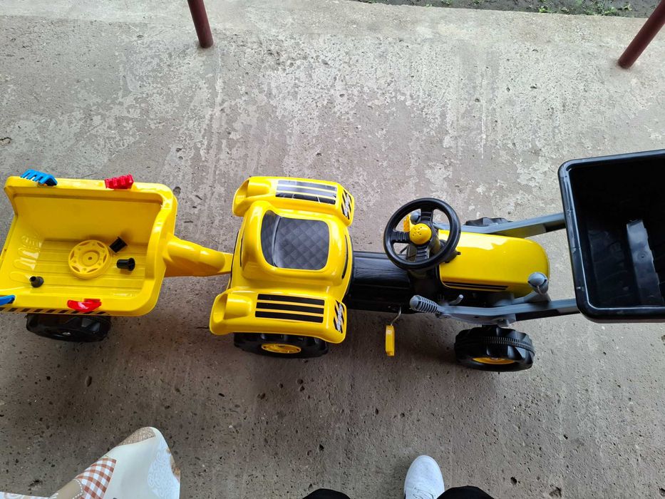 Tractor pentru copii