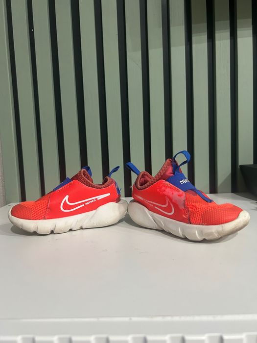 Adidasi Nike mărimea 23.5