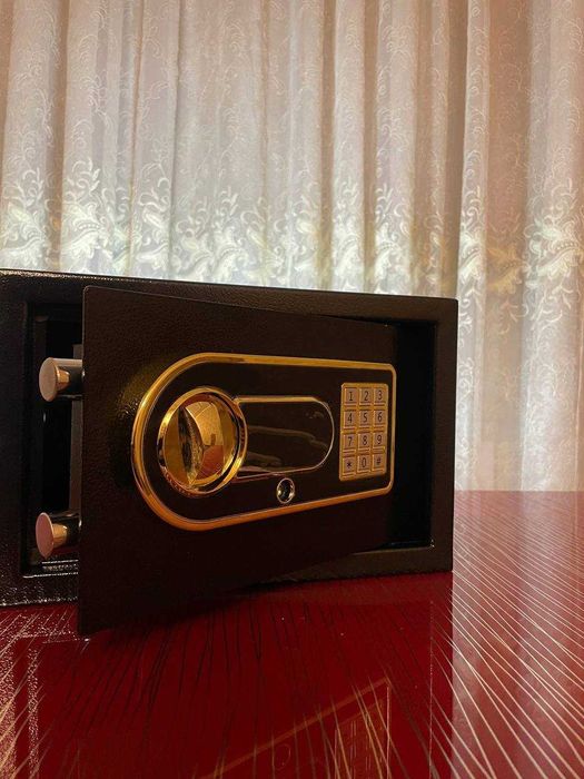 Elektironiy sef 20x31x20sm