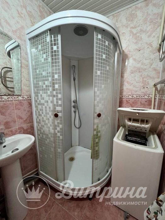 Продается 4 комнатная квартира, метро Космонавтов, Юнус Раджабий