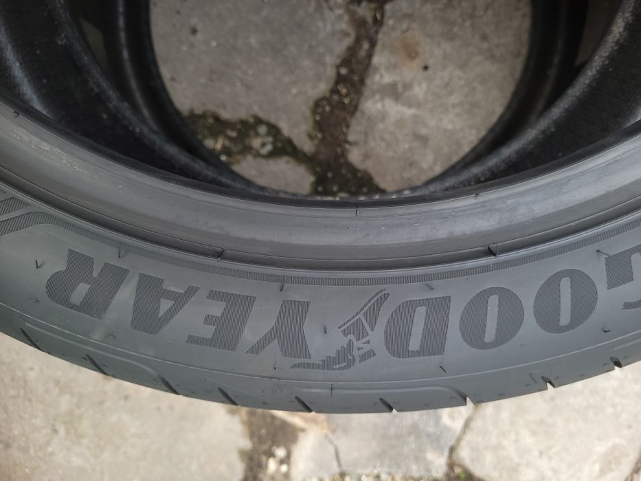 275 40 20 O BUCATA Anvelopa de vară  Goodyear Eagle F1