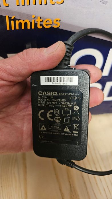Синтезатор Casio wk-225 76 клавиш