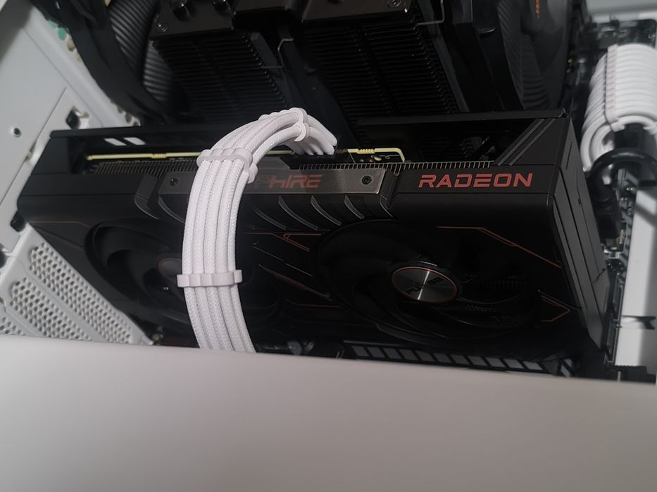 Sistem Gaming 2k/4k rx9060xt Ryzen 7 3800x 32gb