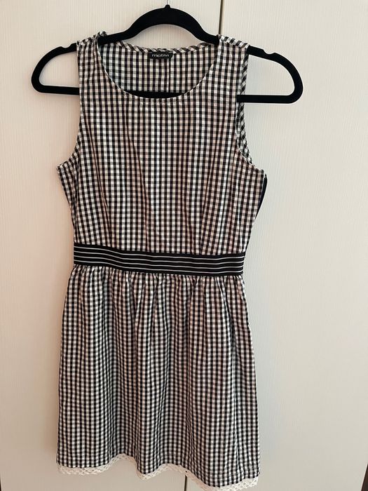 Rochie Motivi, fără mâneci