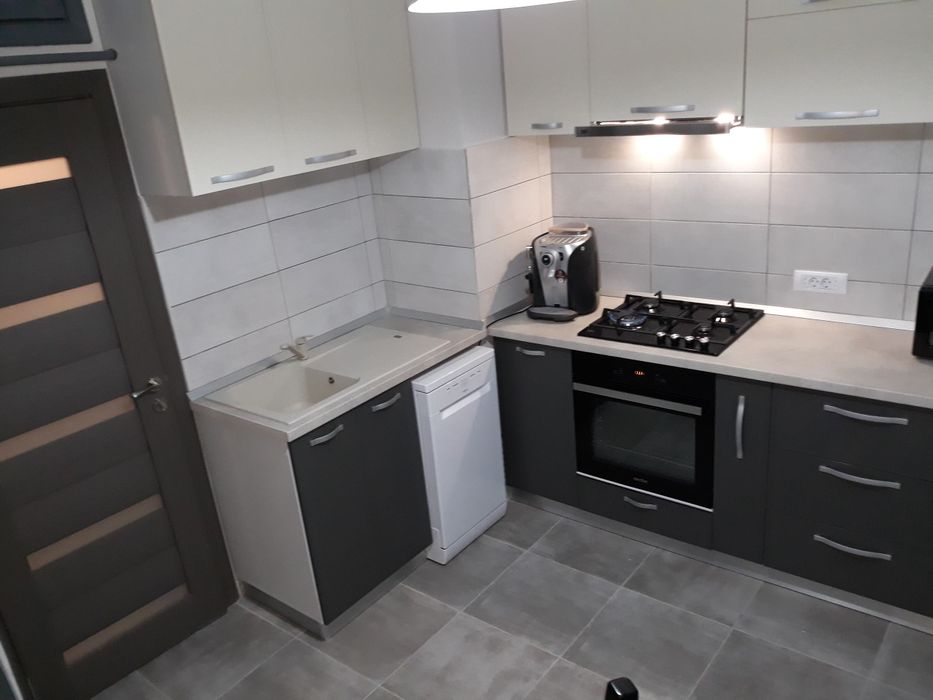 De închiriat 2 camere 69 mp ultracentral Domnească Magazin Winmarkt