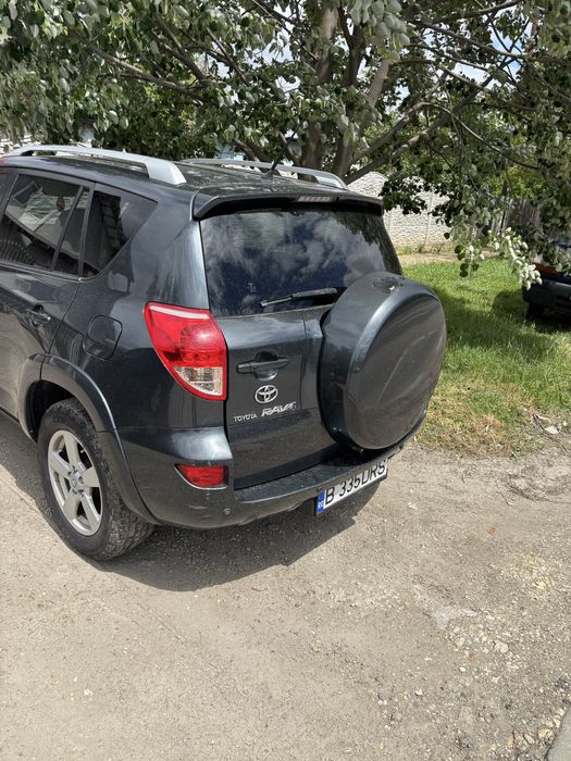 Vand toyota rav 4