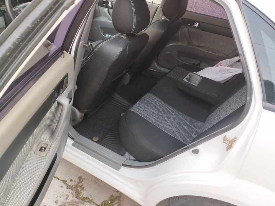 Чевролет ласетти