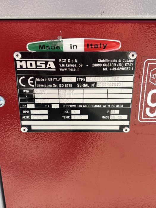 Generator cu panou atomatizare