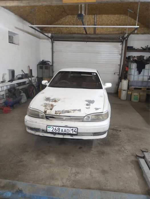 Продам машину тайота