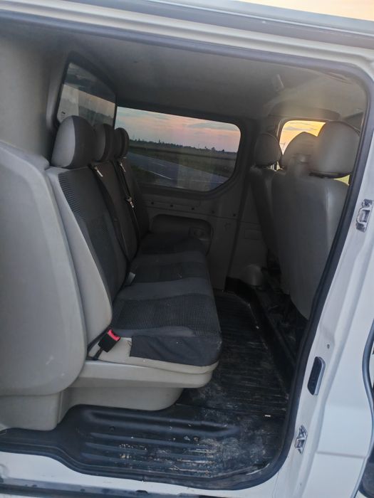 Opel vivaro 2.0, 2014